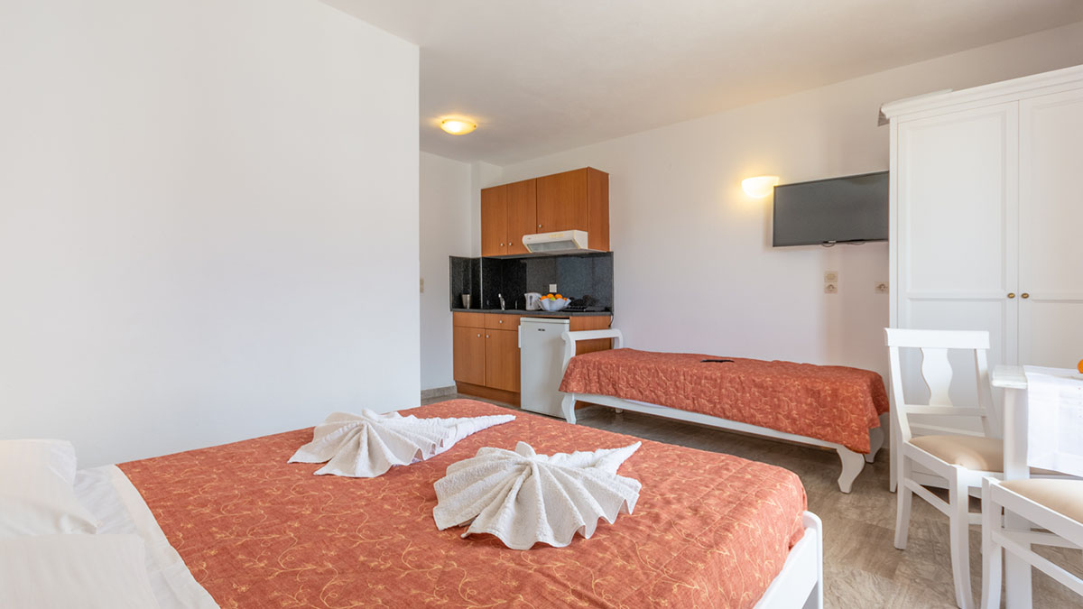 Irini Apartments - NR